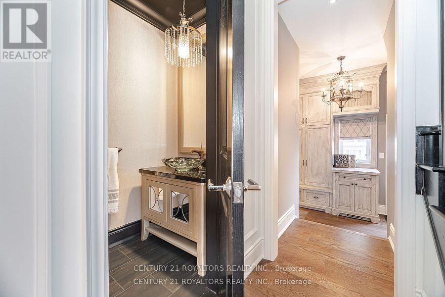 43 Wishing Well Crescent, Caledon, Ontario  L7C 3R3 - Photo 19 - W12495718