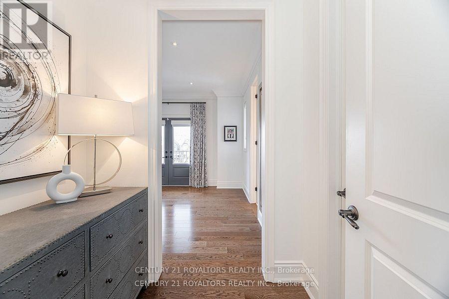 43 Wishing Well Crescent, Caledon, Ontario  L7C 3R3 - Photo 28 - W12495718