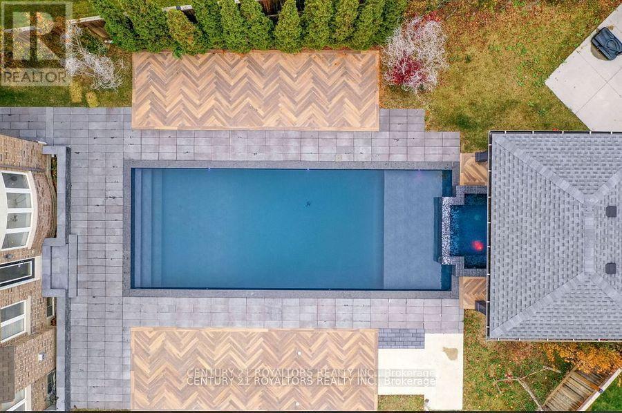 43 Wishing Well Crescent, Caledon, Ontario  L7C 3R3 - Photo 46 - W12495718