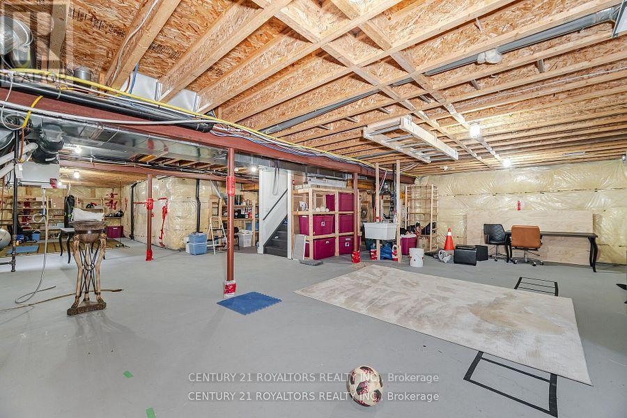 43 Wishing Well Crescent, Caledon, Ontario  L7C 3R3 - Photo 47 - W12495718