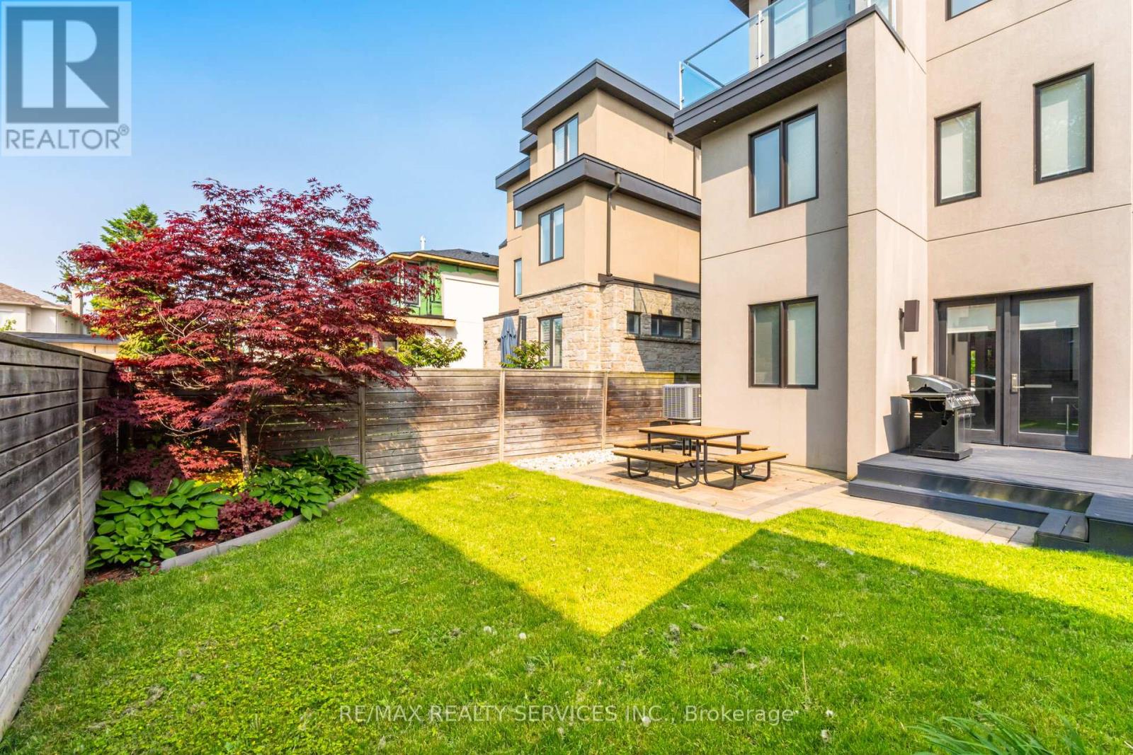 685 Montbeck Crescent, Mississauga, Ontario  L5G 1P4 - Photo 45 - W12495736