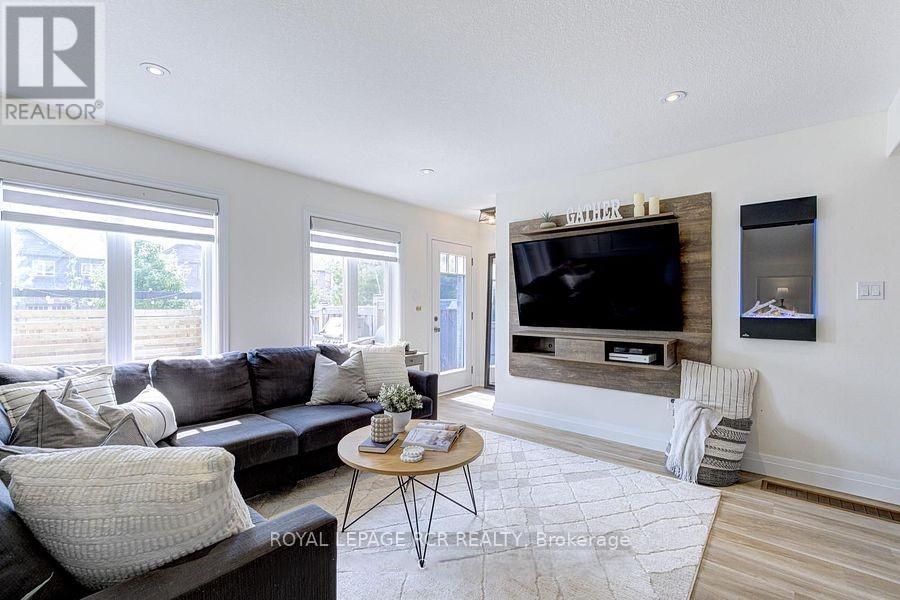 113 Winterton Court, Orangeville, Ontario  L9W 6Z7 - Photo 7 - W12495740