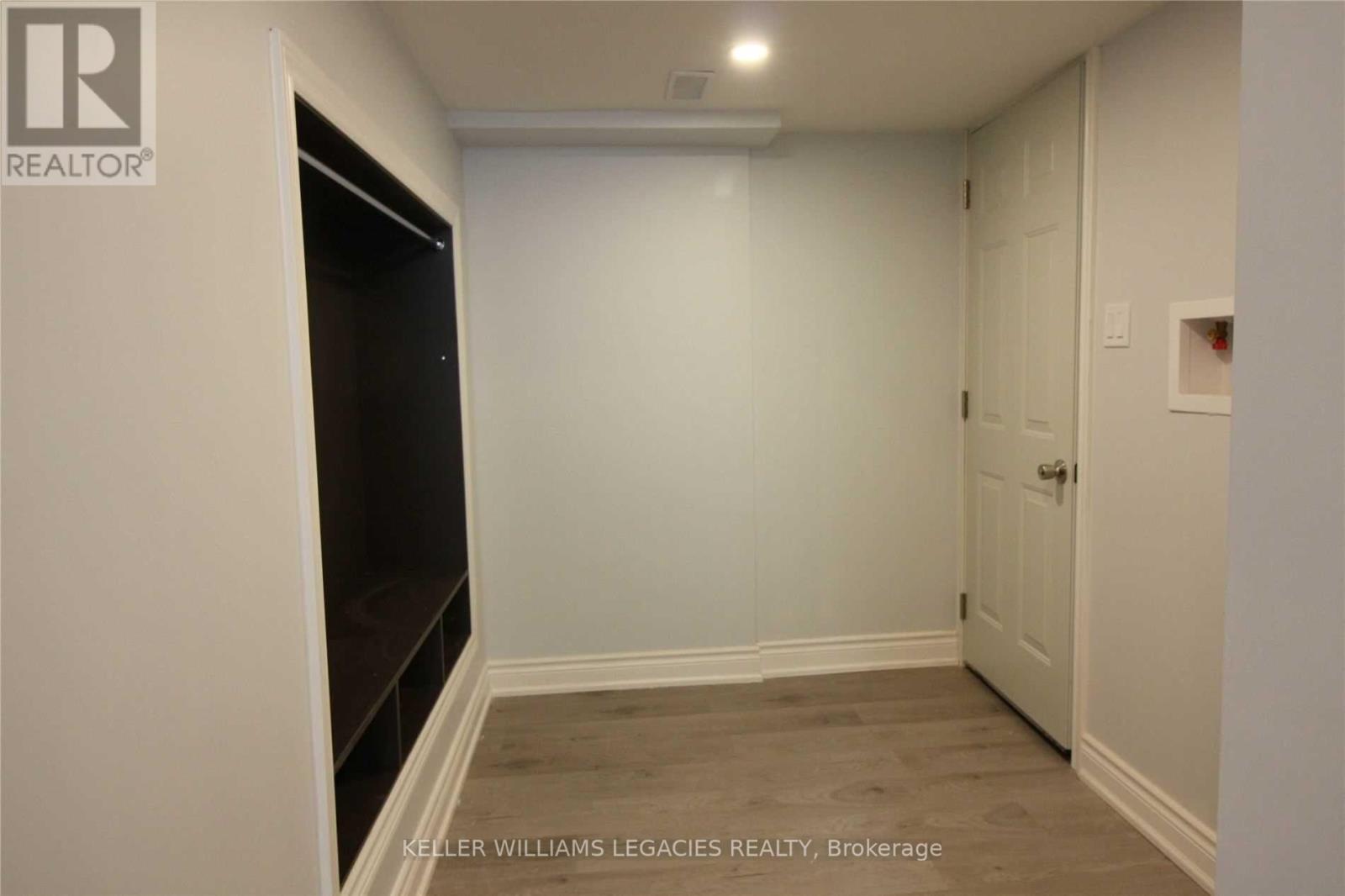 Bsmt - 30 Richgrove Drive, Brampton, Ontario  L6P 1X6 - Photo 5 - W12495746