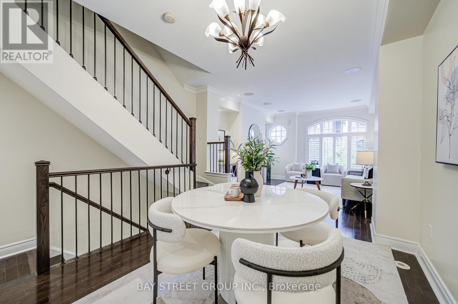 51 Lobo Mews, Toronto, Ontario  M8Z 0B2 - Photo 12 - W12495778