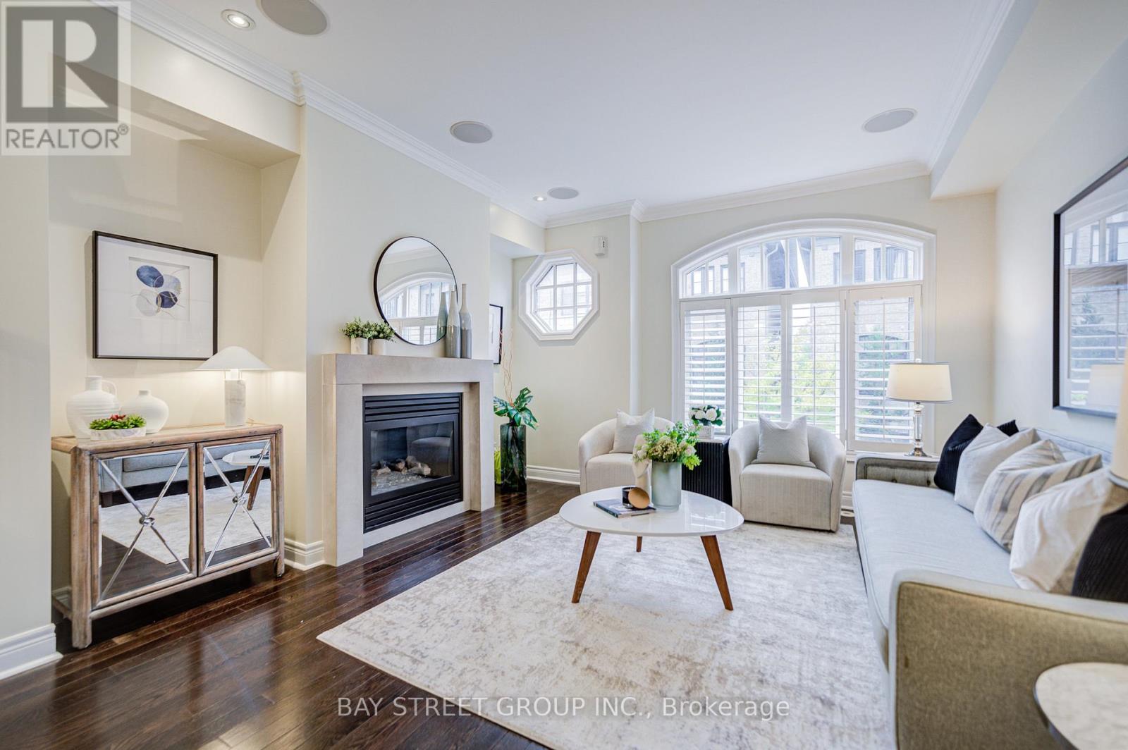 51 Lobo Mews, Toronto, Ontario  M8Z 0B2 - Photo 20 - W12495778