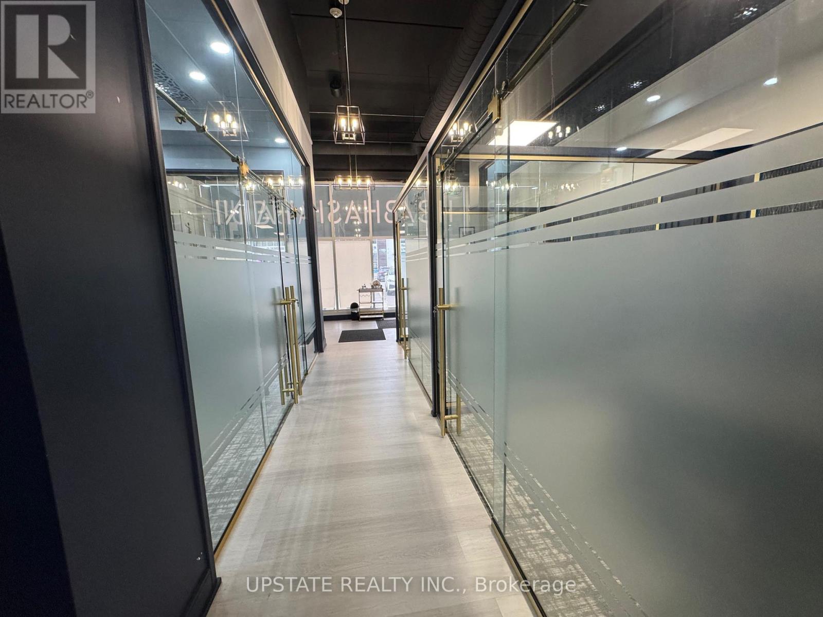 106 - 9280 Goreway Drive, Brampton, Ontario  L6P 4N1 - Photo 2 - W12495782