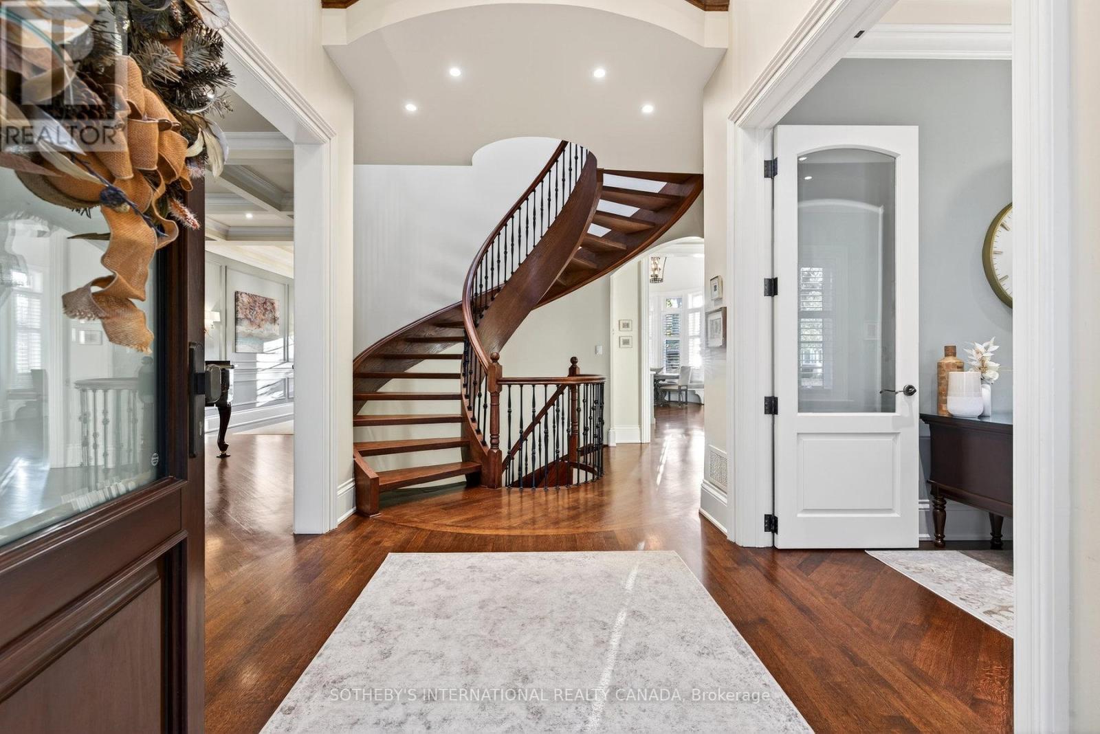 172 Boxley Road, Burlington, Ontario  L7L 4S6 - Photo 6 - W12495818