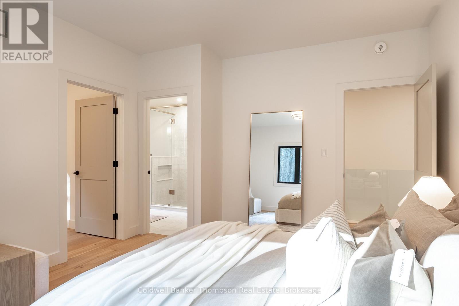 27 Crimson Lane, Huntsville, Ontario  P0B 1L0 - Photo 22 - X12495946