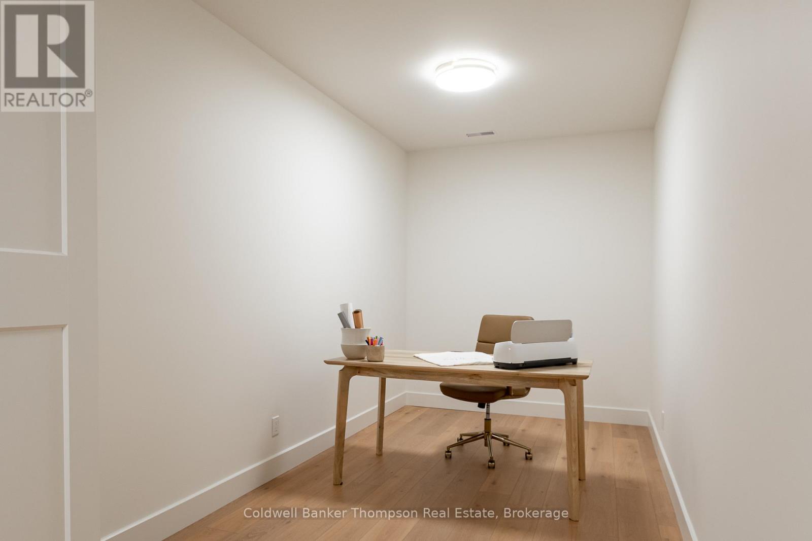 27 Crimson Lane, Huntsville, Ontario  P0B 1L0 - Photo 36 - X12495946