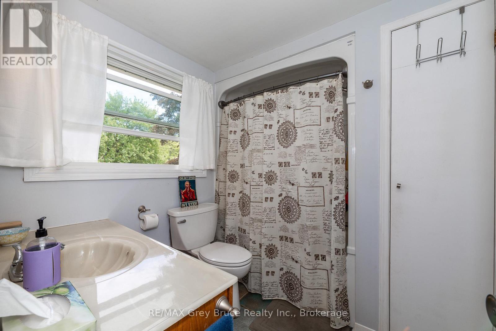 206 6th Avenue E, Owen Sound, Ontario  N4K 2T3 - Photo 16 - X12496056