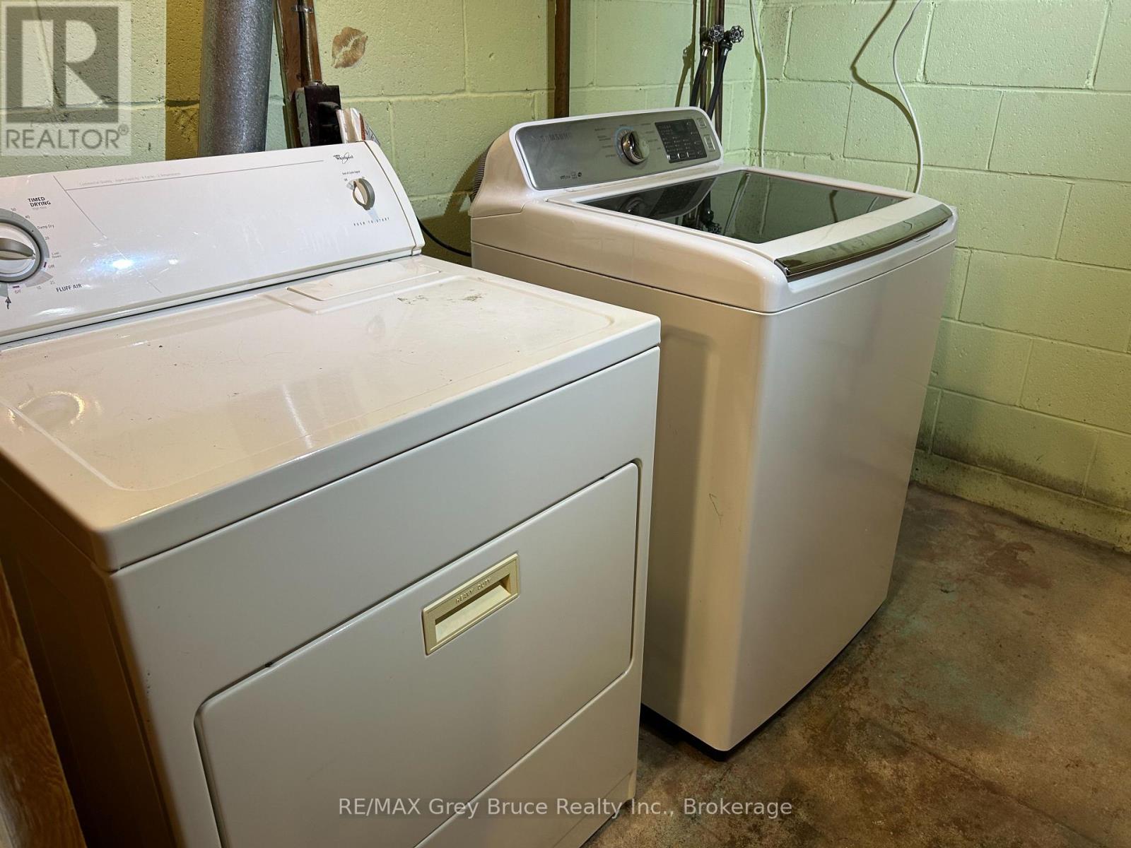 206 6th Avenue E, Owen Sound, Ontario  N4K 2T3 - Photo 23 - X12496056