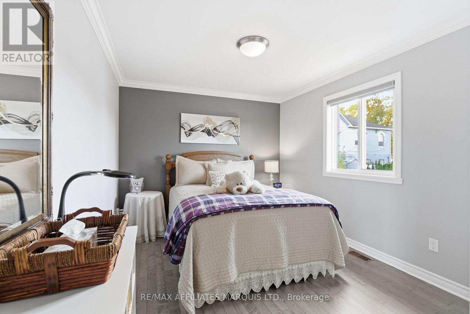 111 Leonia Street, Cornwall, Ontario  K6H 5L8 - Photo 12 - X12495850