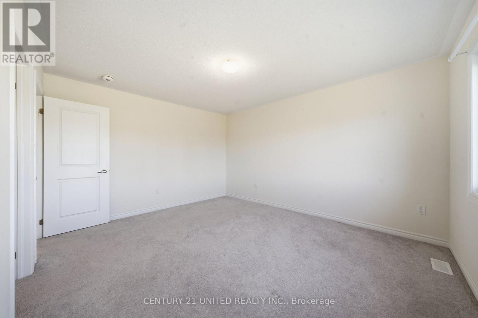 45 Golden Meadows Drive, Otonabee-South Monaghan, Ontario  K9J 0K8 - Photo 21 - X12488010