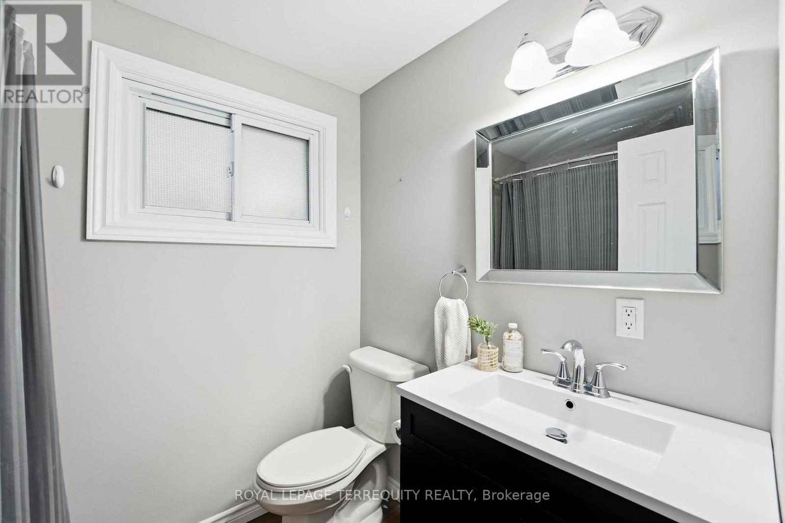 652 Spragge Crescent, Cobourg, Ontario  K9A 4R4 - Photo 24 - X12495682