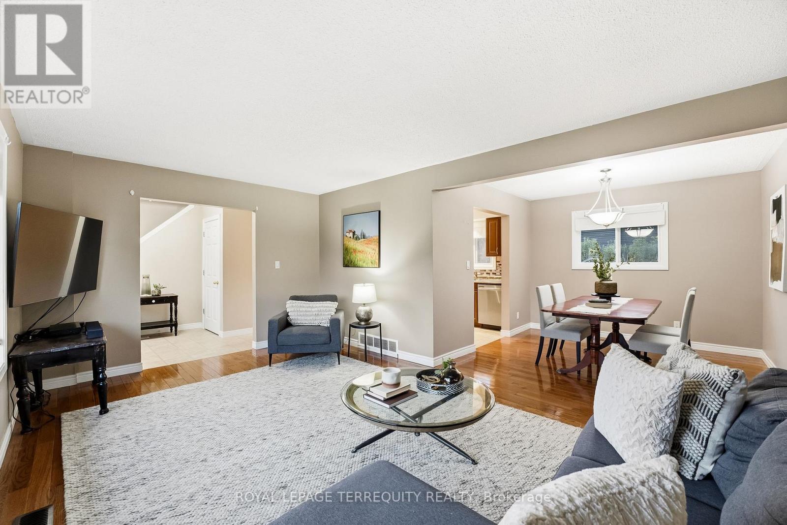 652 Spragge Crescent, Cobourg, Ontario  K9A 4R4 - Photo 8 - X12495682