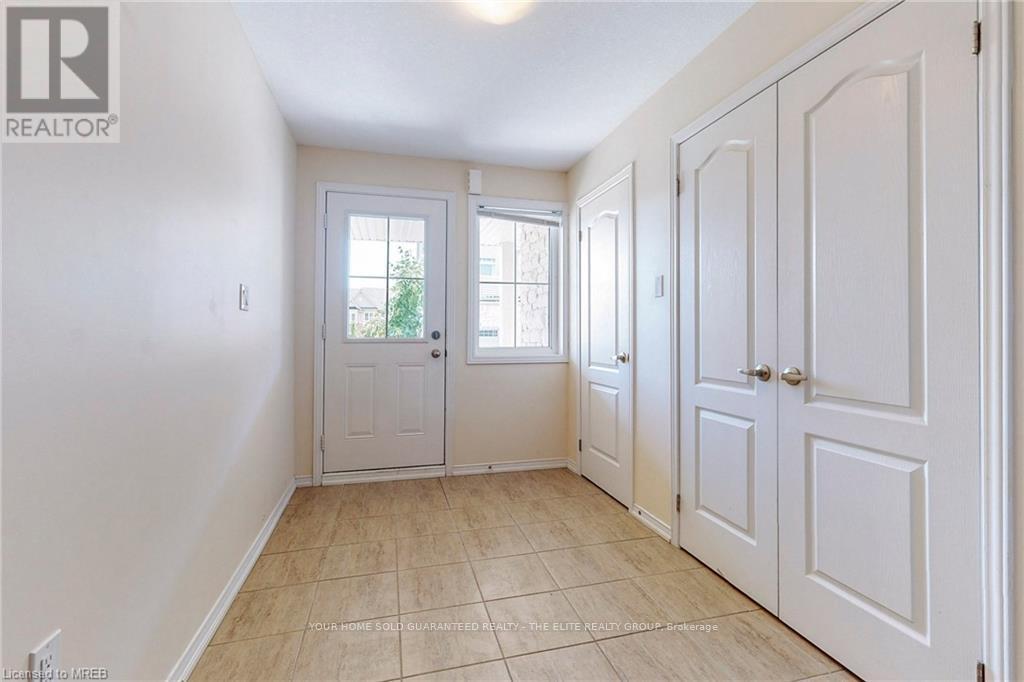 5010 Desantis Drive, Lincoln, Ontario  L0R 1B2 - Photo 15 - X12495704