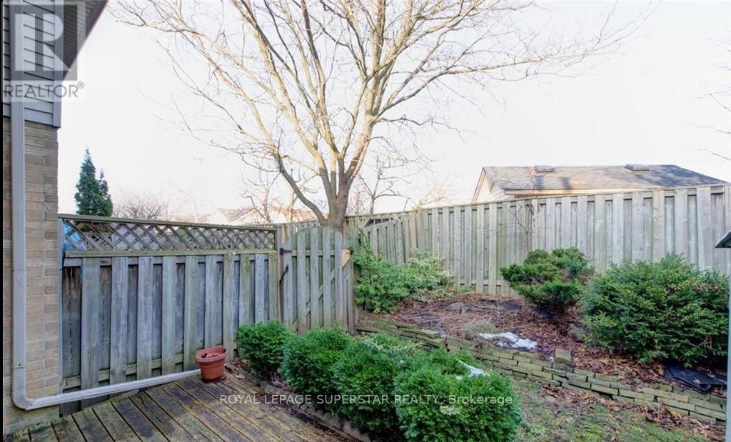 14 - 55 Ashley Crescent, London South, Ontario  N6E 3R8 - Photo 10 - X12495798