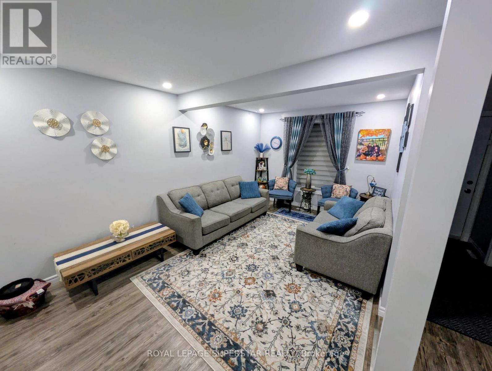 14 - 55 Ashley Crescent, London South, Ontario  N6E 3R8 - Photo 2 - X12495798