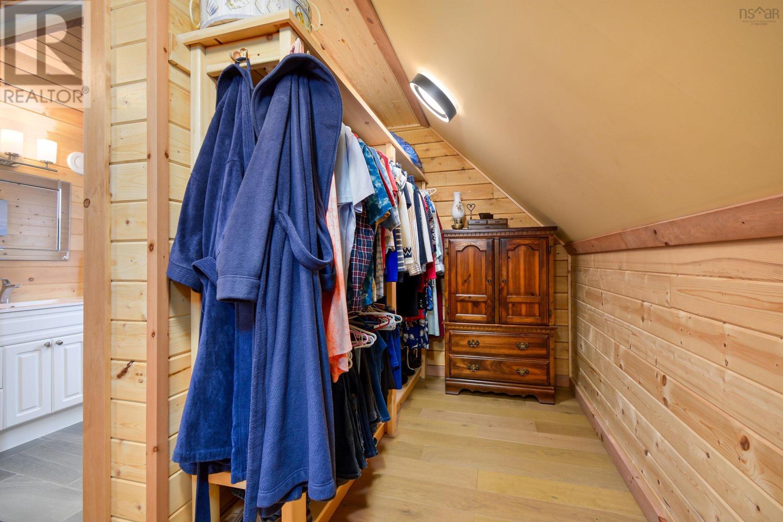 1005 Highway 205, Baddeck Bay, Nova Scotia  B0E 1B0 - Photo 19 - 202509898