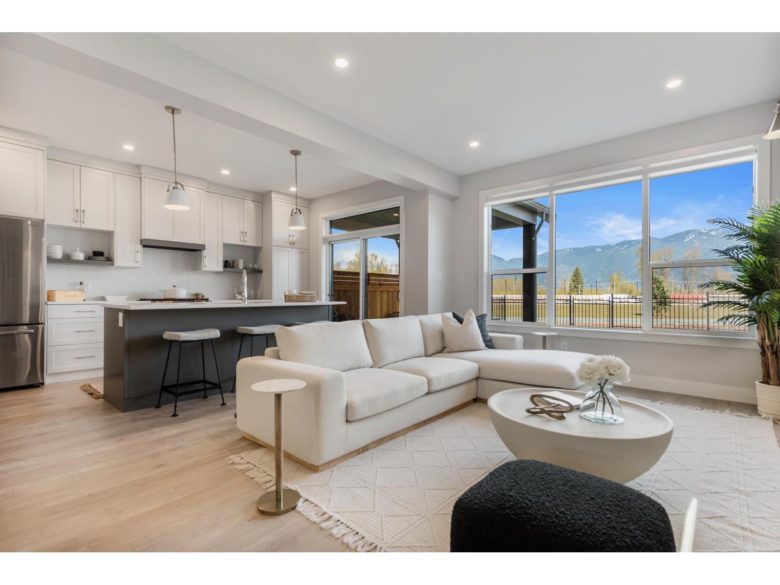 45416 Willowstream Road, Lower Landing, Chilliwack, British Columbia  V2R 6G7 - Photo 5 - R3063566