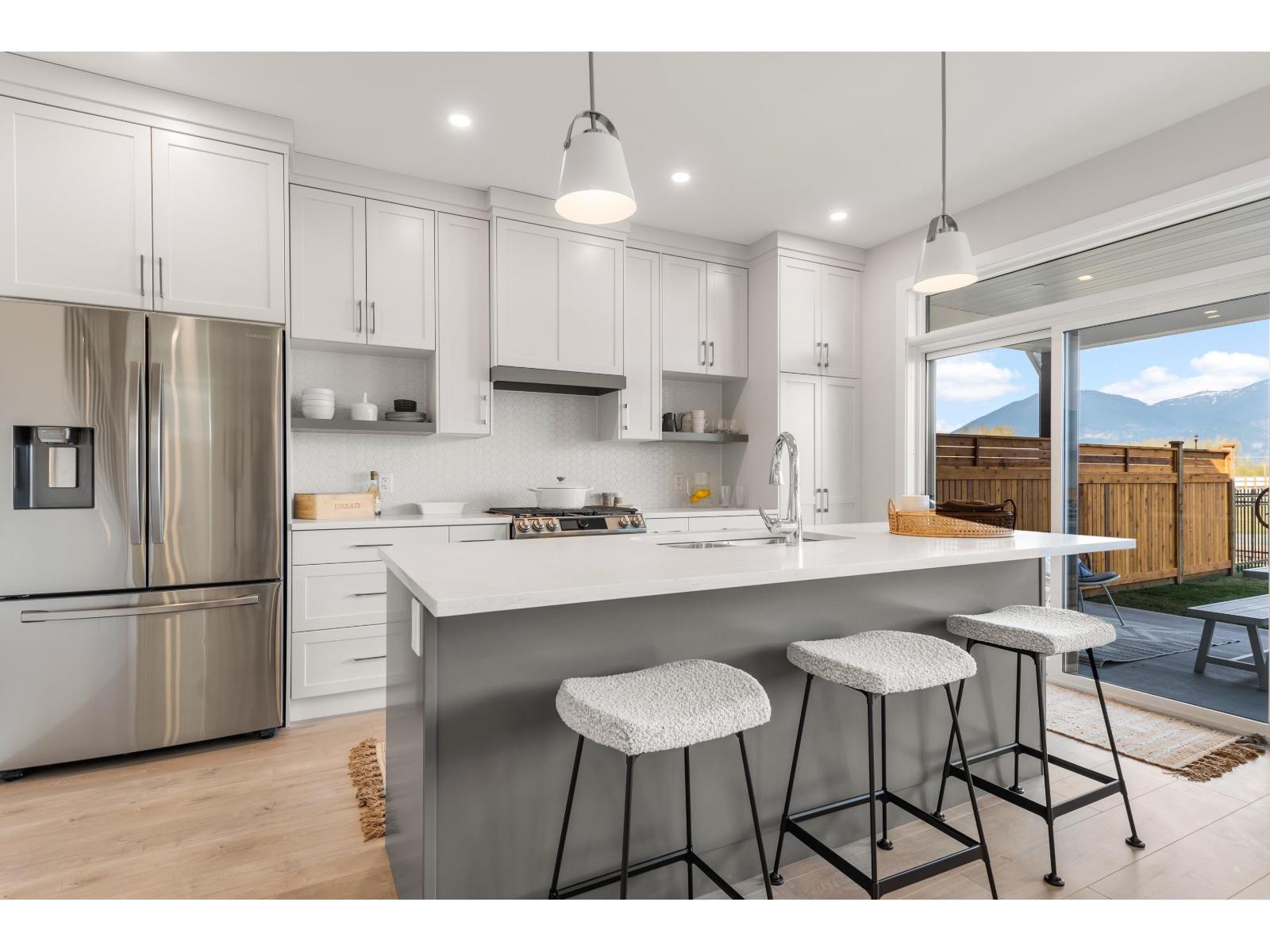 45416 Willowstream Road, Lower Landing, Chilliwack, British Columbia  V2R 6G7 - Photo 9 - R3063566