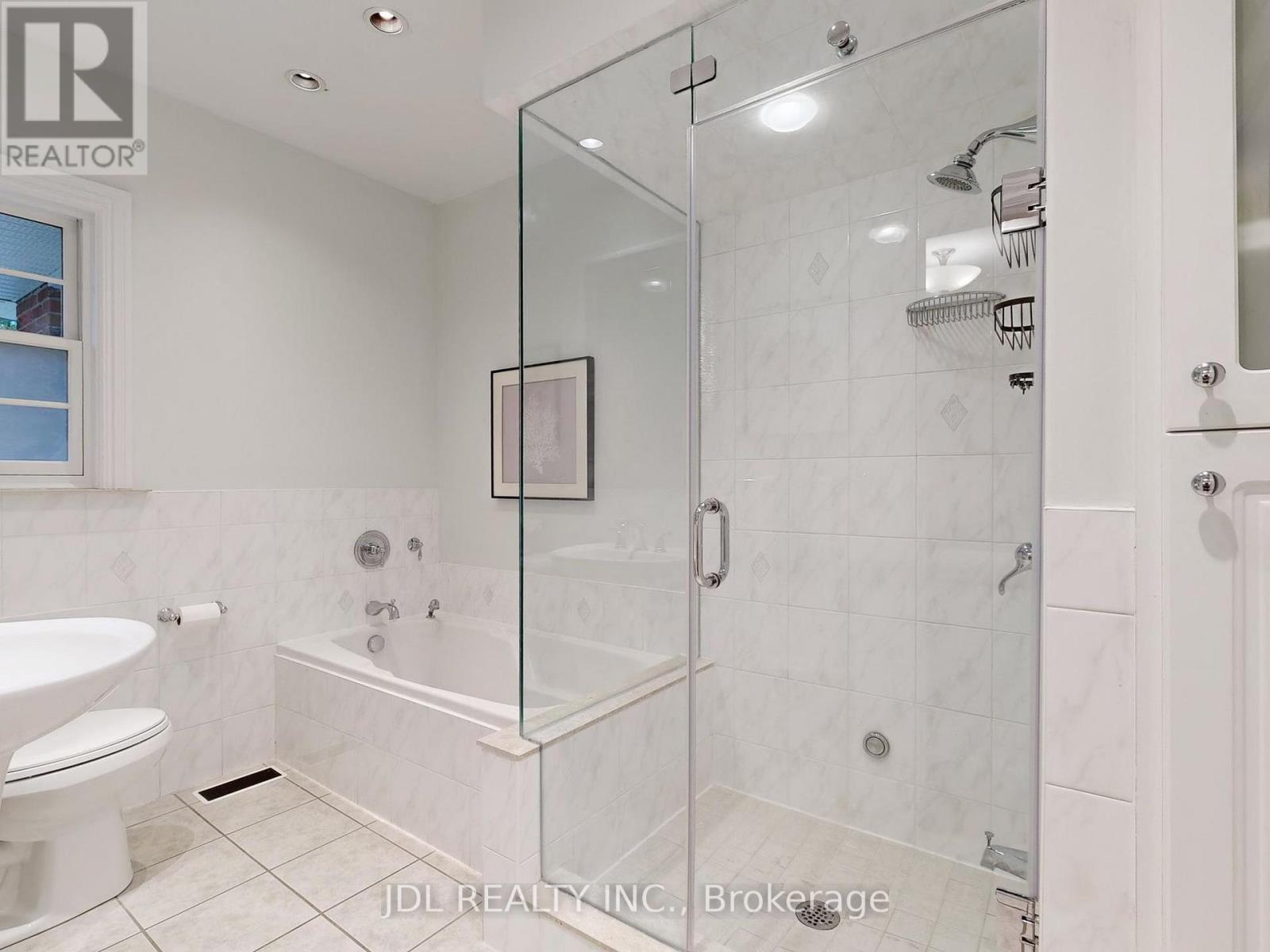 530 Blythwood Road, Toronto, Ontario  M4N 1B3 - Photo 12 - C12495832