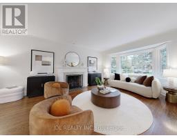 530 BLYTHWOOD ROAD, Toronto, Ontario