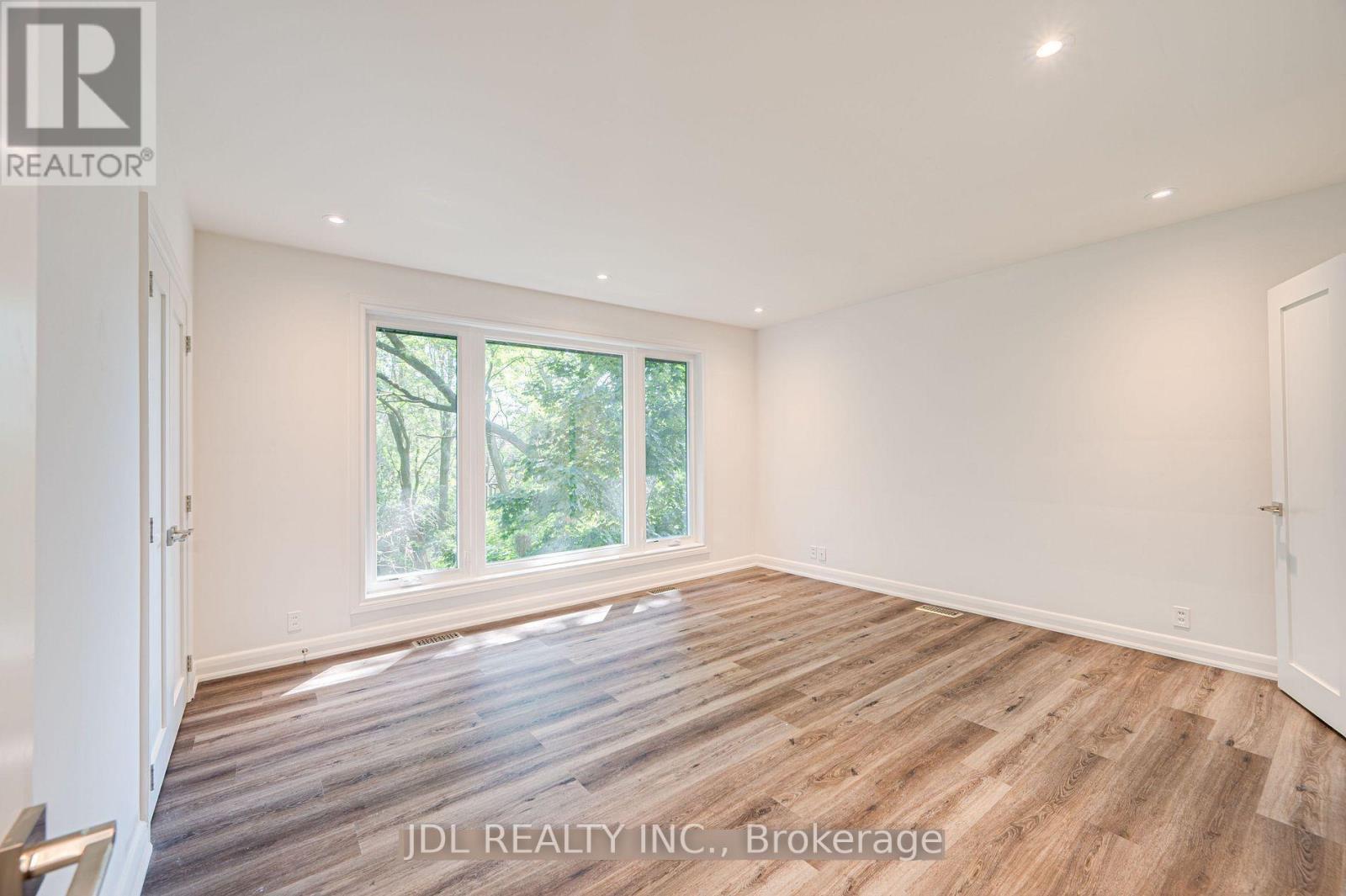 537 Blythwood Road, Toronto, Ontario  M4N 1B4 - Photo 15 - C12495834