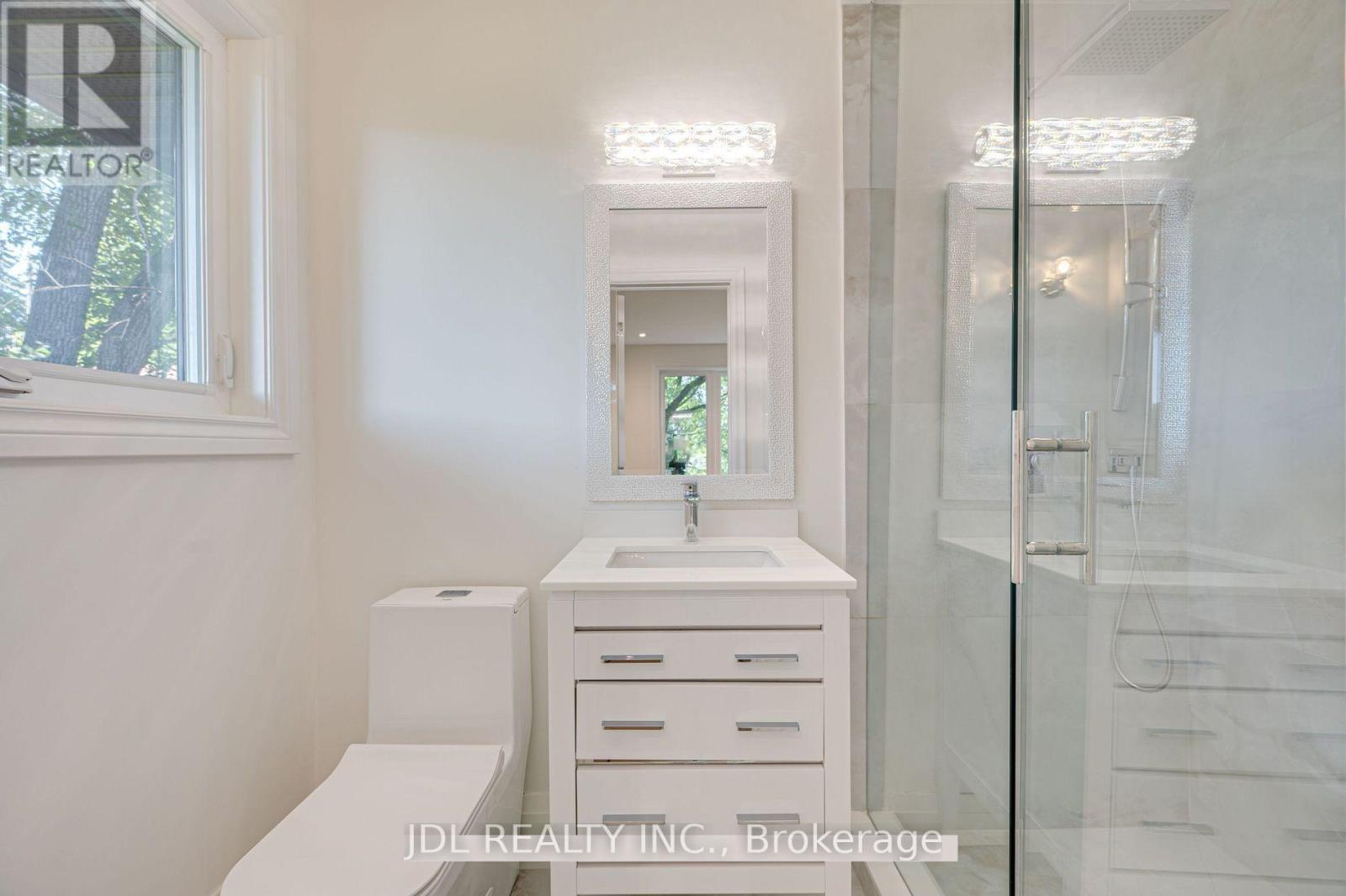 537 Blythwood Road, Toronto, Ontario  M4N 1B4 - Photo 21 - C12495834