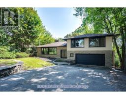 537 BLYTHWOOD ROAD, Toronto, Ontario