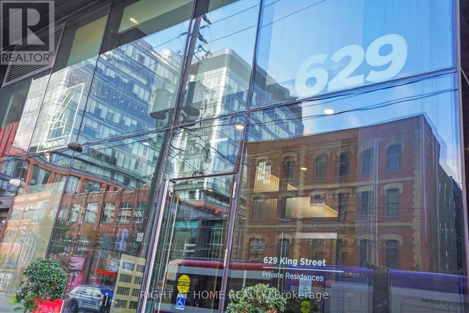 513 - 629 King Street W, Toronto, Ontario  M5V 0G9 - Photo 2 - C12495926