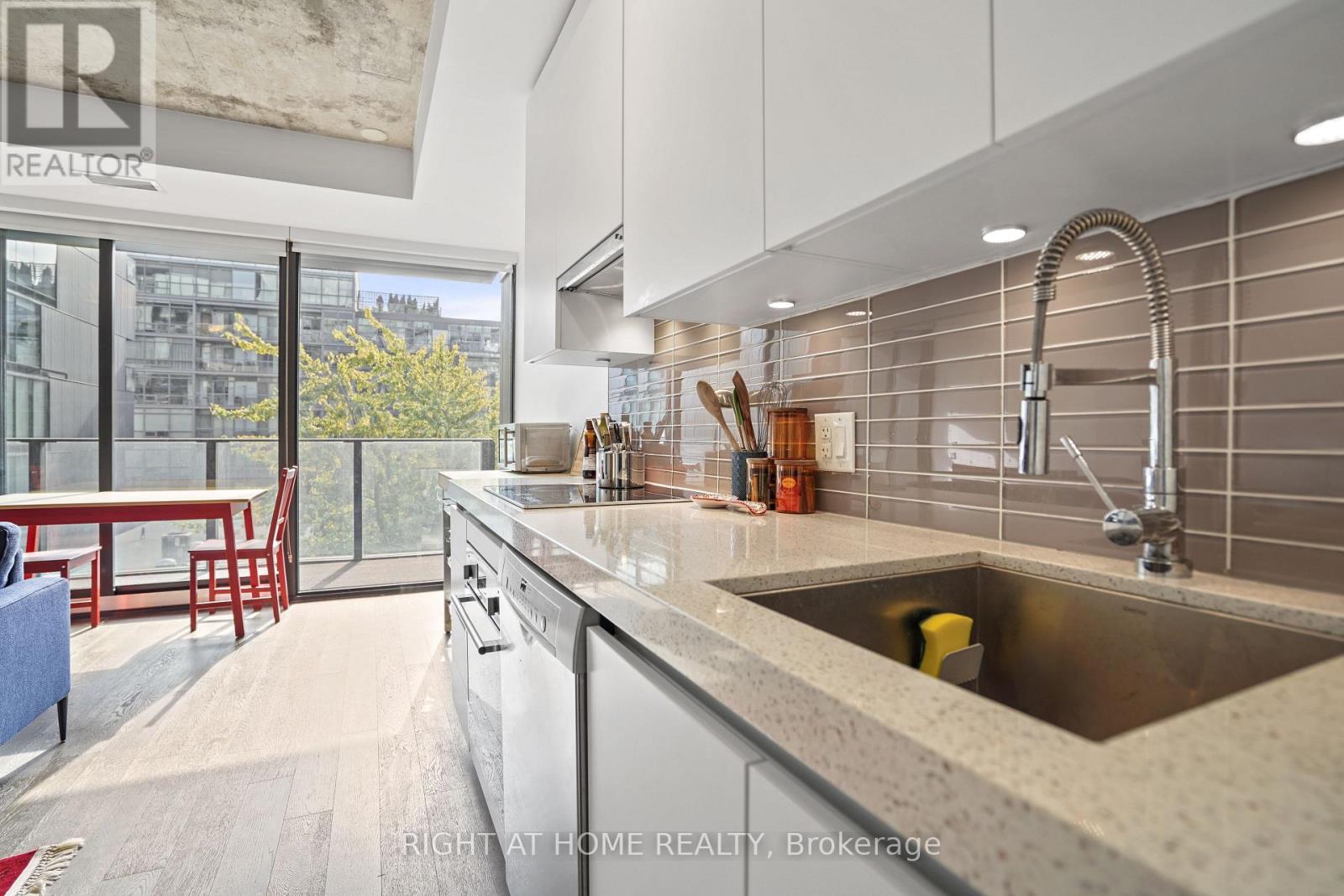 513 - 629 King Street W, Toronto, Ontario  M5V 0G9 - Photo 4 - C12495926