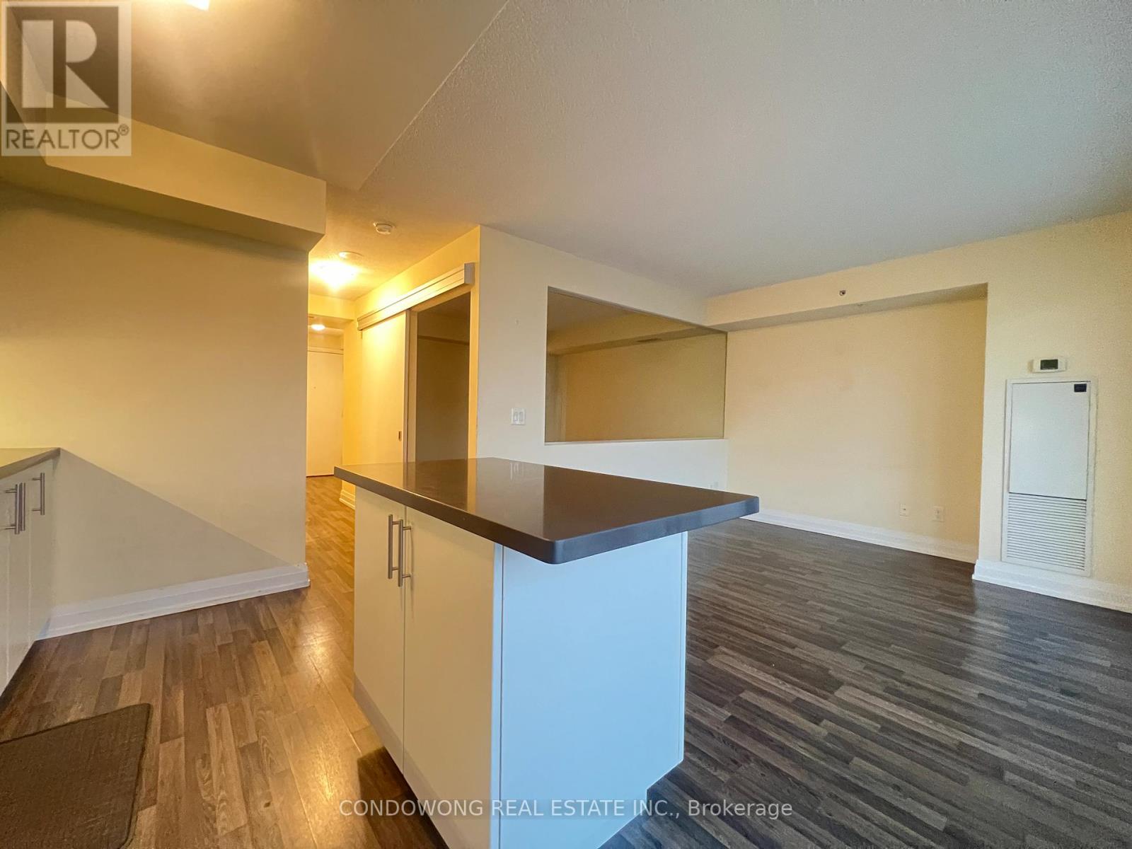 E1005 - 555 Wilson Avenue, Toronto, Ontario  M3H 0C5 - Photo 12 - C12495932
