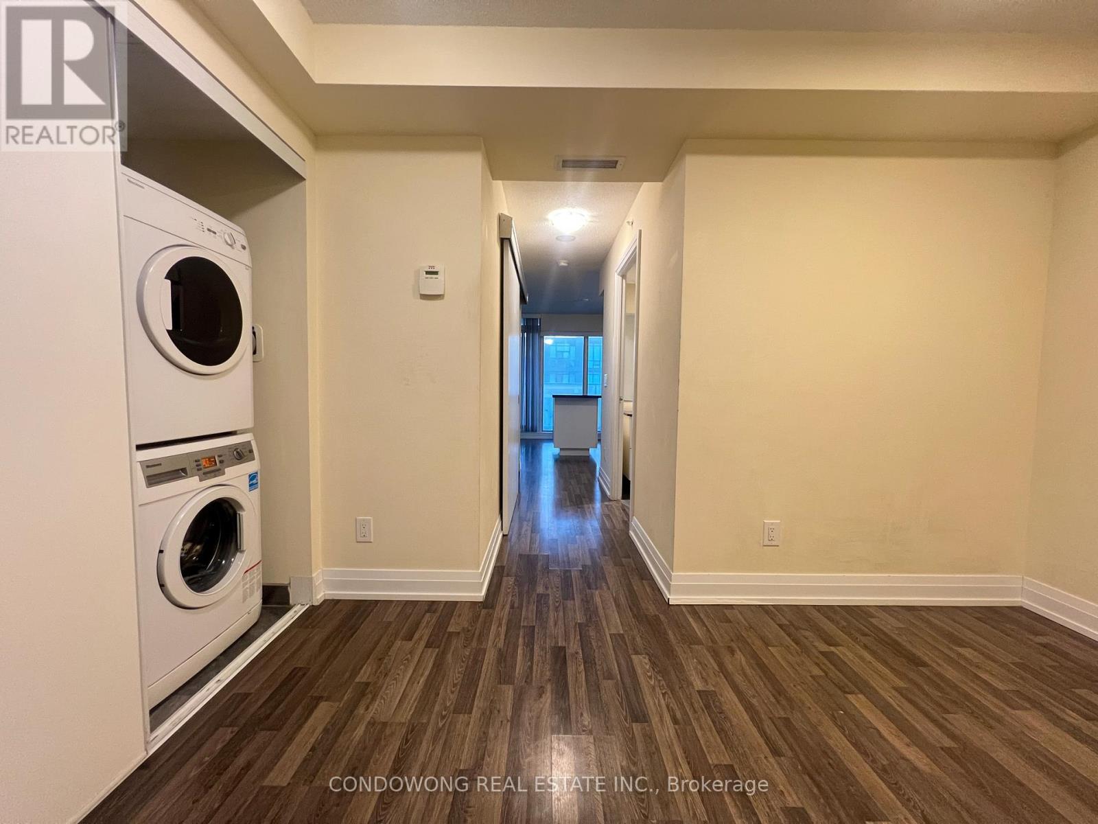 E1005 - 555 Wilson Avenue, Toronto, Ontario  M3H 0C5 - Photo 3 - C12495932