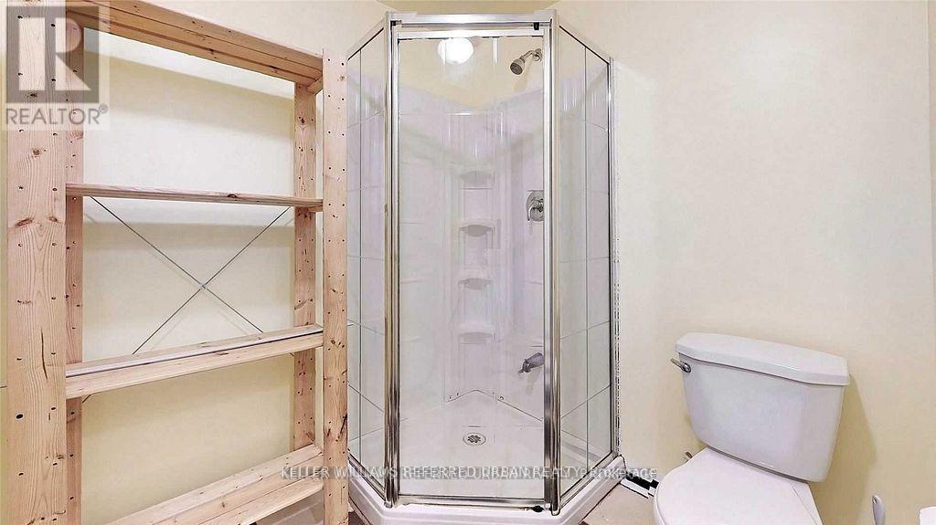 Lower - 3 Robert Hicks Drive, Toronto, Ontario  M2R 3R1 - Photo 7 - C12496002