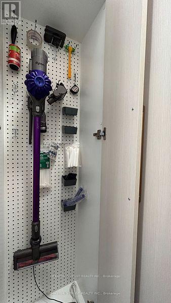 Ph25 - 591 Sheppard Avenue E, Toronto, Ontario  M2K 0G2 - Photo 10 - C12496026