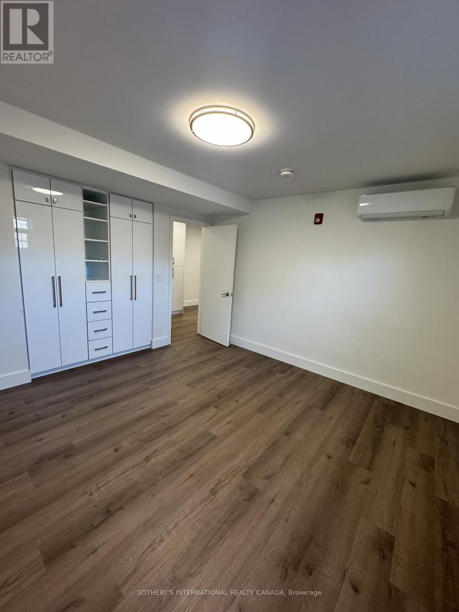 1 - 3879 Bathurst Street, Toronto, Ontario  M3H 3N4 - Photo 13 - C12496040