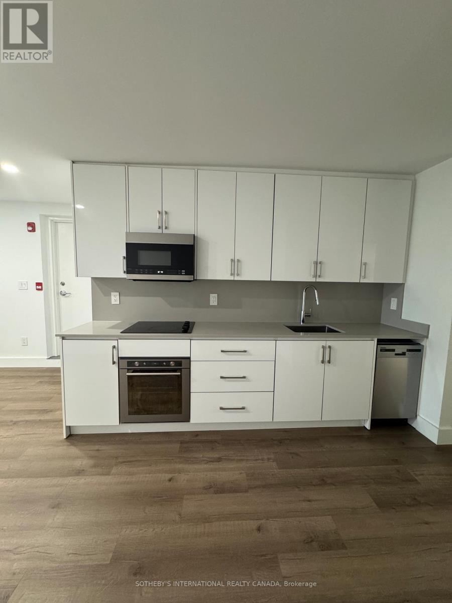 1 - 3879 Bathurst Street, Toronto, Ontario  M3H 3N4 - Photo 7 - C12496040