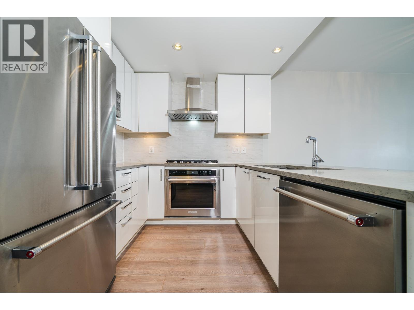 2601 1788 Gilmore Avenue, Burnaby, British Columbia  V5C 0L5 - Photo 5 - R3063473