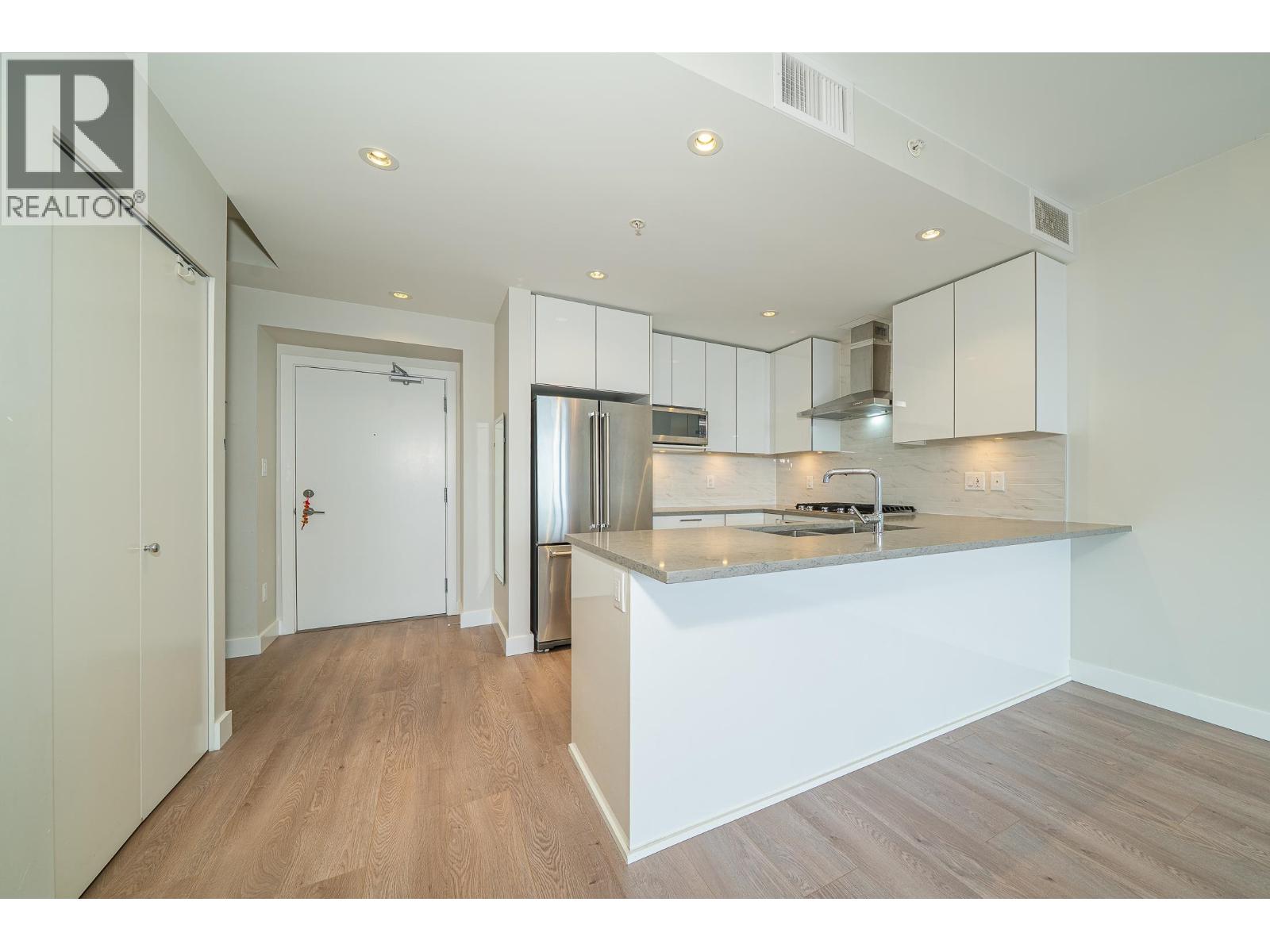 2601 1788 Gilmore Avenue, Burnaby, British Columbia  V5C 0L5 - Photo 7 - R3063473