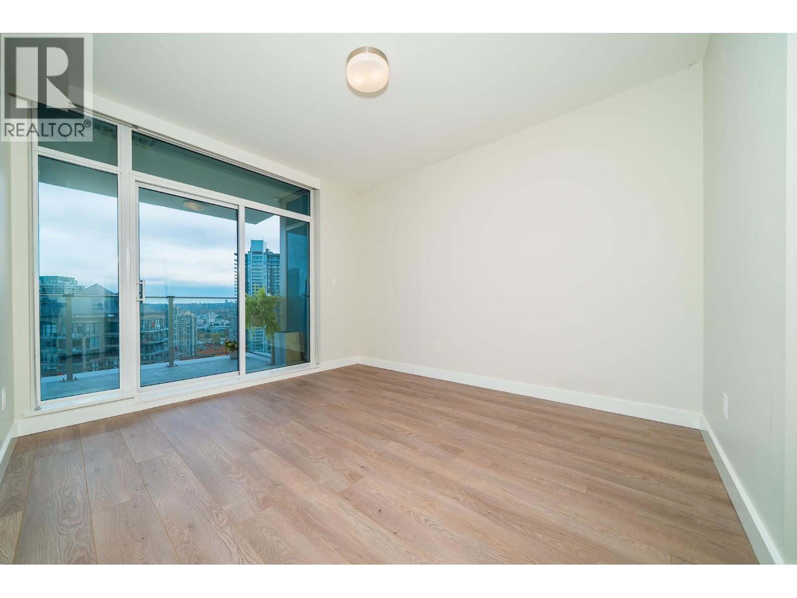 2601 1788 Gilmore Avenue, Burnaby, British Columbia  V5C 0L5 - Photo 10 - R3063473