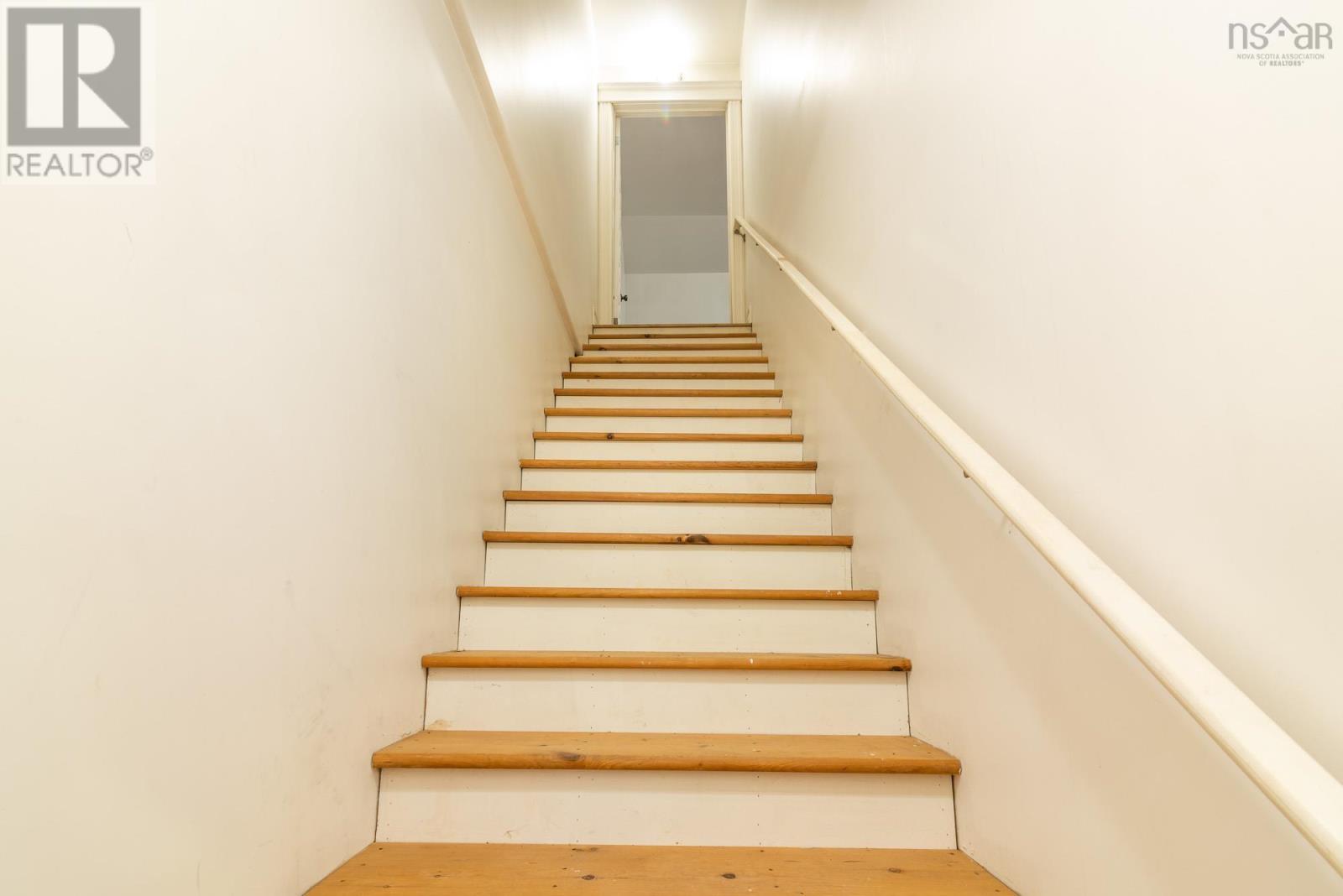 26 Cambridge Drive, Valley, Nova Scotia  B6L 4P4 - Photo 37 - 202525392