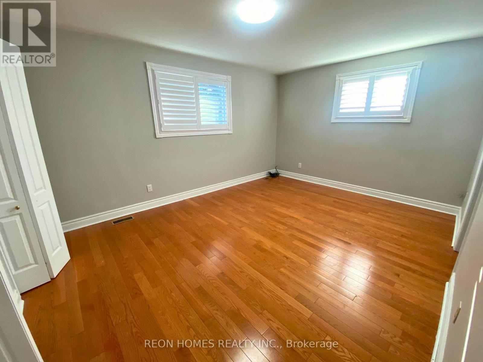 (Main) - 724 Sheppard Avenue, Pickering, Ontario  L1V 1G5 - Photo 12 - E12495690