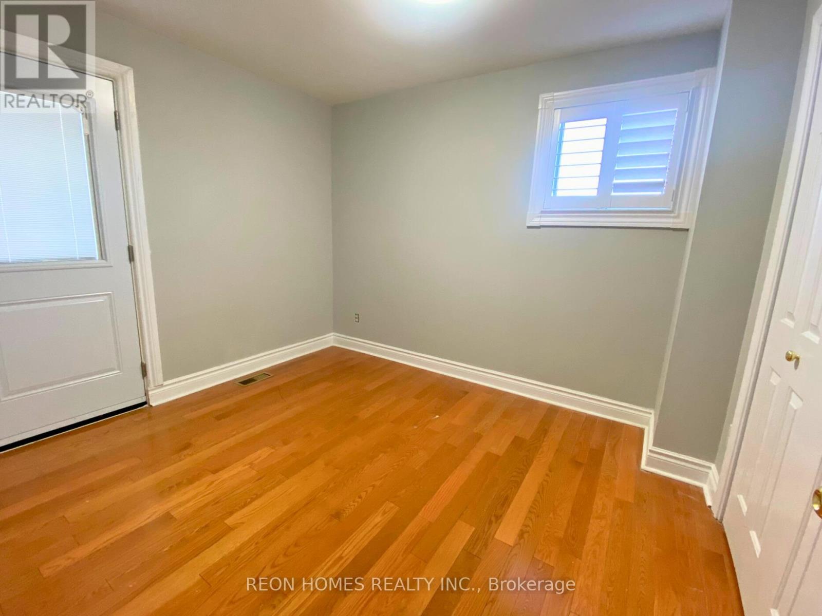 (Main) - 724 Sheppard Avenue, Pickering, Ontario  L1V 1G5 - Photo 14 - E12495690