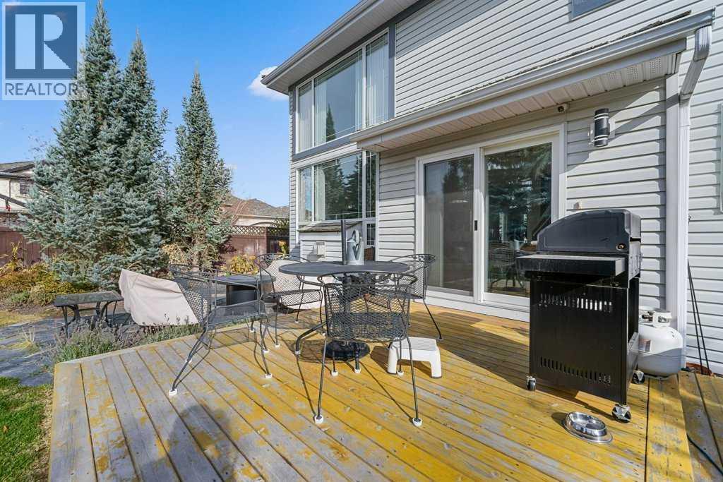 23 Valley Ponds Way Nw, Calgary, Alberta  T3B 5T5 - Photo 28 - A2265386