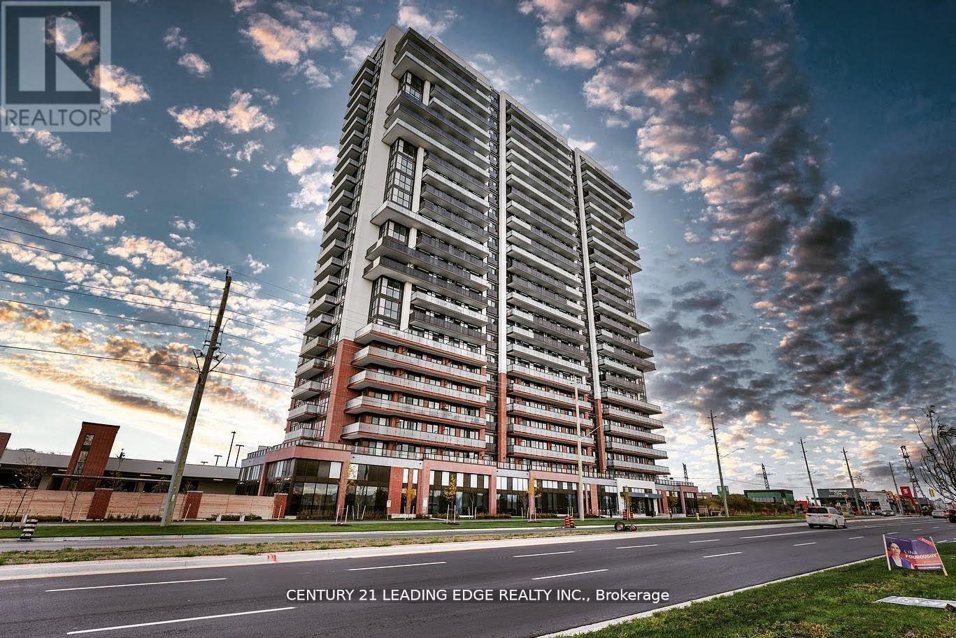 320 - 2550 SIMCOE STREET N, Oshawa, Ontario