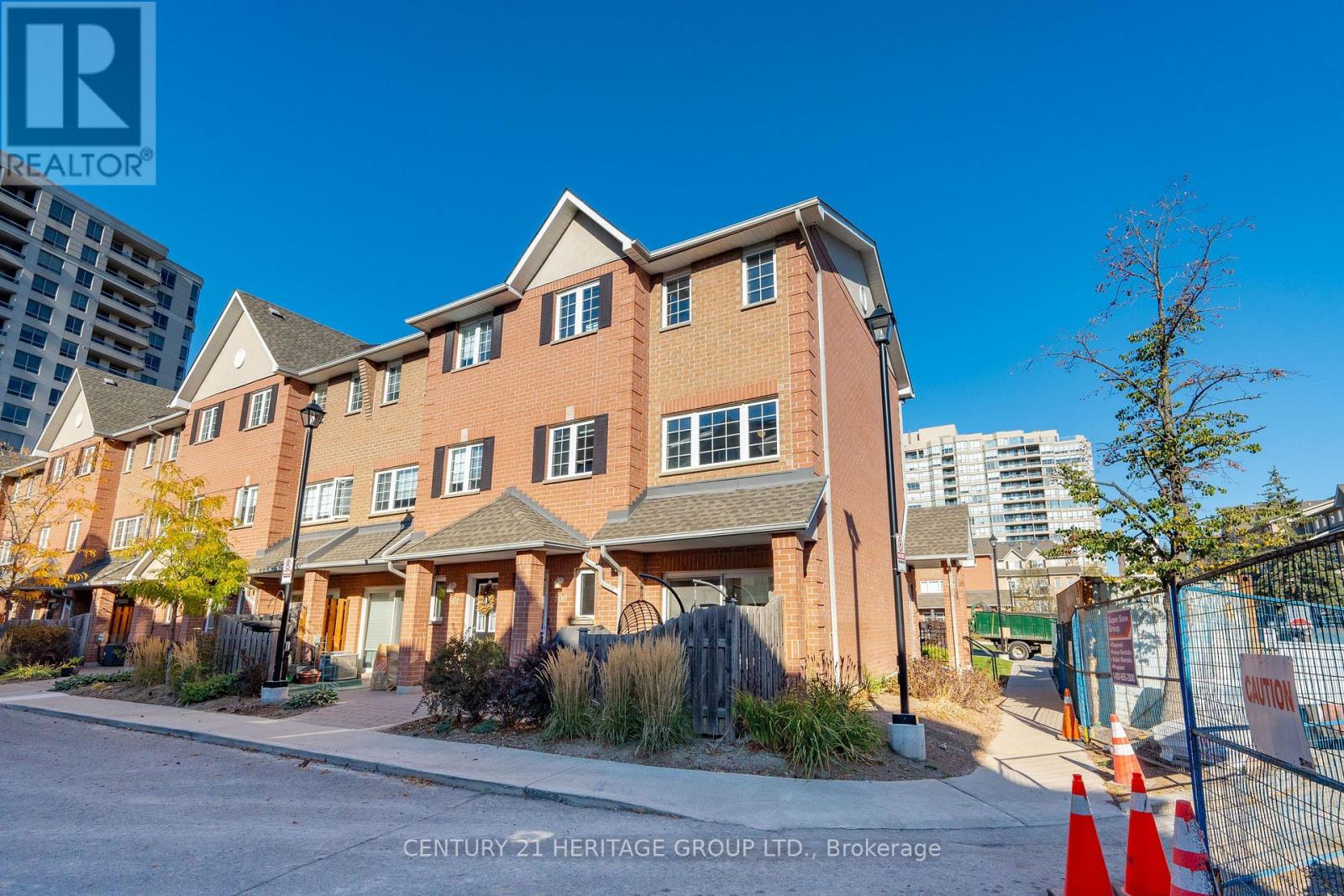 500 - 1400 The Esplanade Road N, Pickering, Ontario  L1V 6V2 - Photo 2 - E12495950
