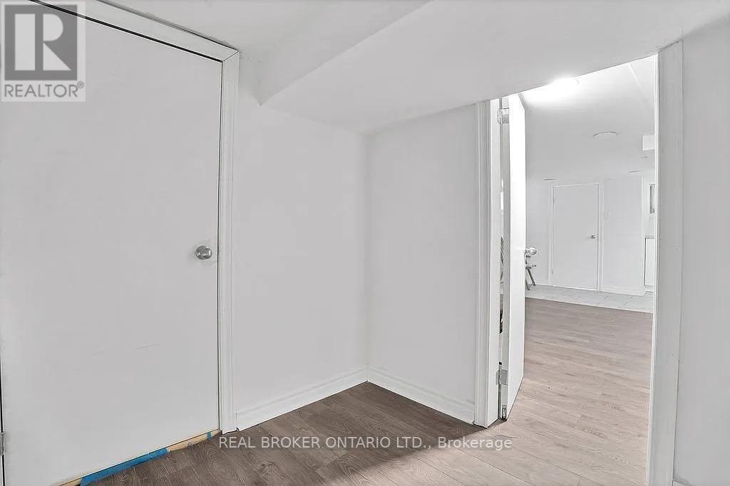 Bsmt - 210 Mary Street N, Oshawa, Ontario  L1G 5C4 - Photo 12 - E12495966