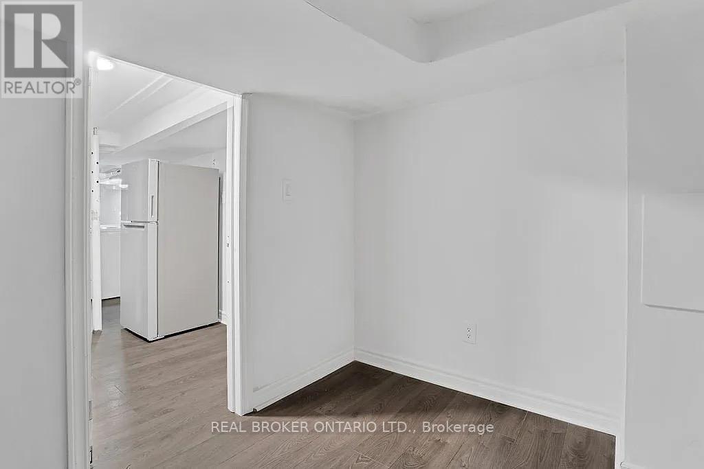 Bsmt - 210 Mary Street N, Oshawa, Ontario  L1G 5C4 - Photo 9 - E12495966