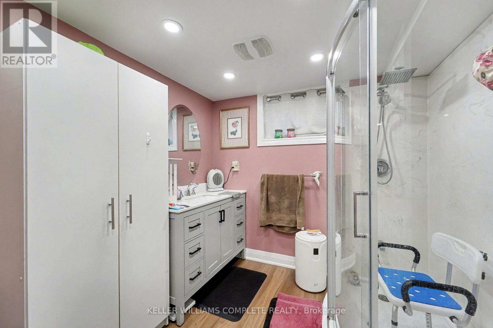 512 Finucane Street, Oshawa, Ontario  L1J 5L3 - Photo 35 - E12495980